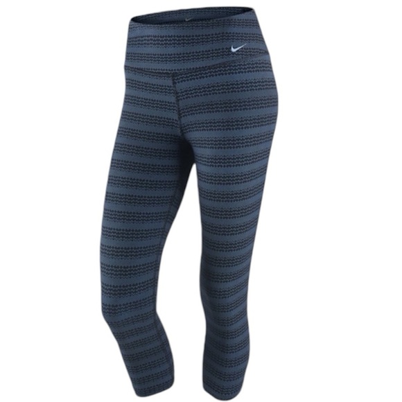 Nike Leggings Women's Dri-Fit Legend 2.0 Zig Zag Capri size XS - Picture 1 of 10